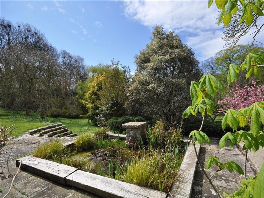 Sixpenny Cottage Upwey Екстер'єр фото